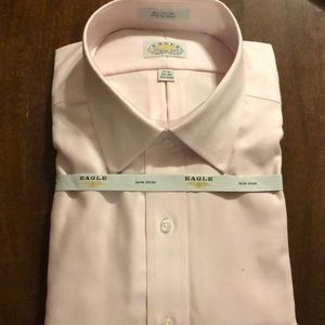Eagle no iron men’s dress shirt
